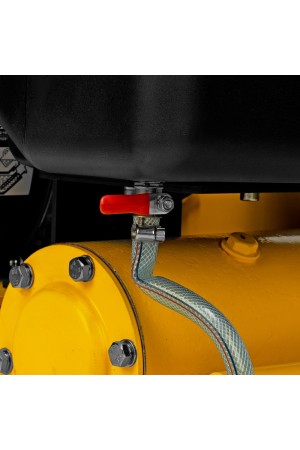 Виброплита бензиновая VC-30W, 30 кН, 60*45 см, 196 см3, бак для воды Denzel