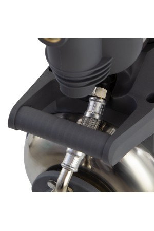 Насосная станция PSХ950X, Х-Pro, 950 Вт, 3300 л/ч, ресивер 24 л, подъем 38 м, нержавейка Denzel