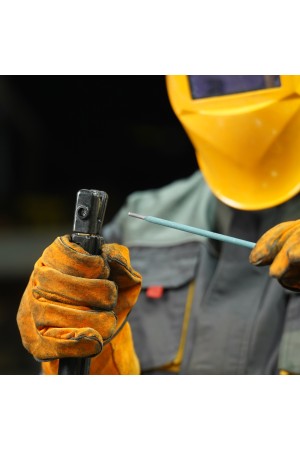 Электроды DER-3, диам. 4 мм, 5 кг, рутиловое покрытие// Denzel