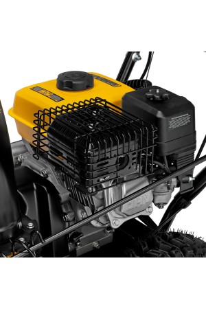 Бензиновая снегоуборочная машина SB 560 LP, 212 cc, электростартер, фара Denzel