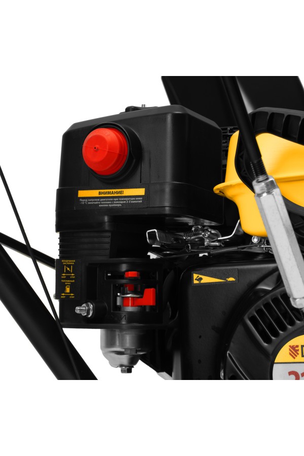 Бензиновая снегоуборочная машина SBM 610, 212 cc, ручной старт, фара Denzel