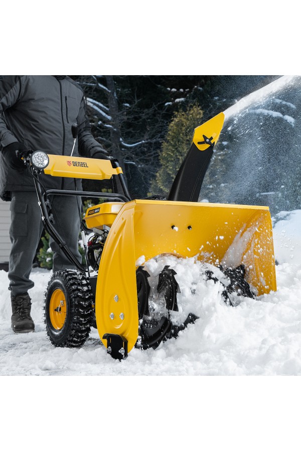 Бензиновая снегоуборочная машина SBM 610, 212 cc, ручной старт, фара Denzel