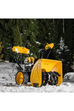 Бензиновая снегоуборочная машина SBM 610S PRO, 212 cc, электростартер, фара, обогрев Denzel