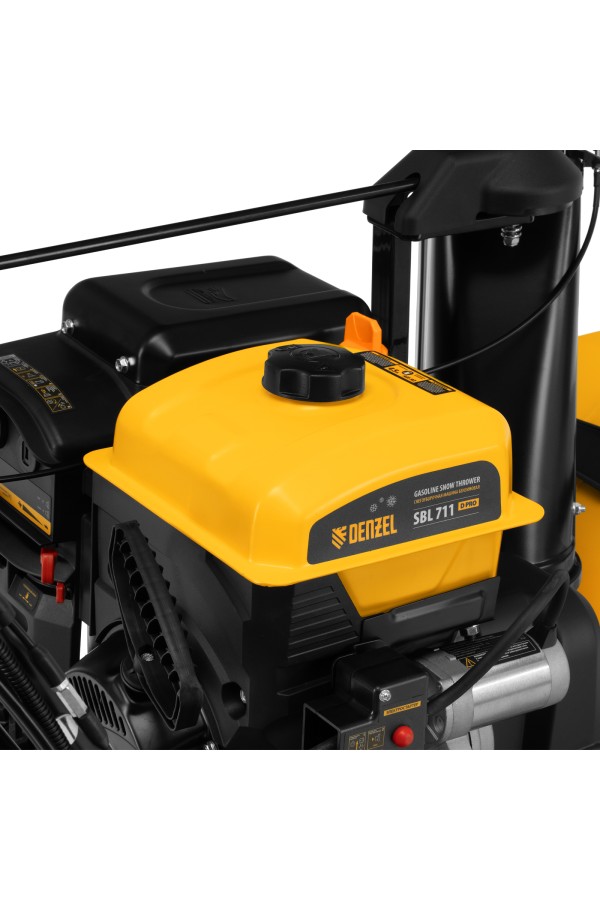 Бензиновая снегоуборочная машина SBL 711D PRO, 302cc, эл.старт, фара, обогрев, блок. дифф. Denzel