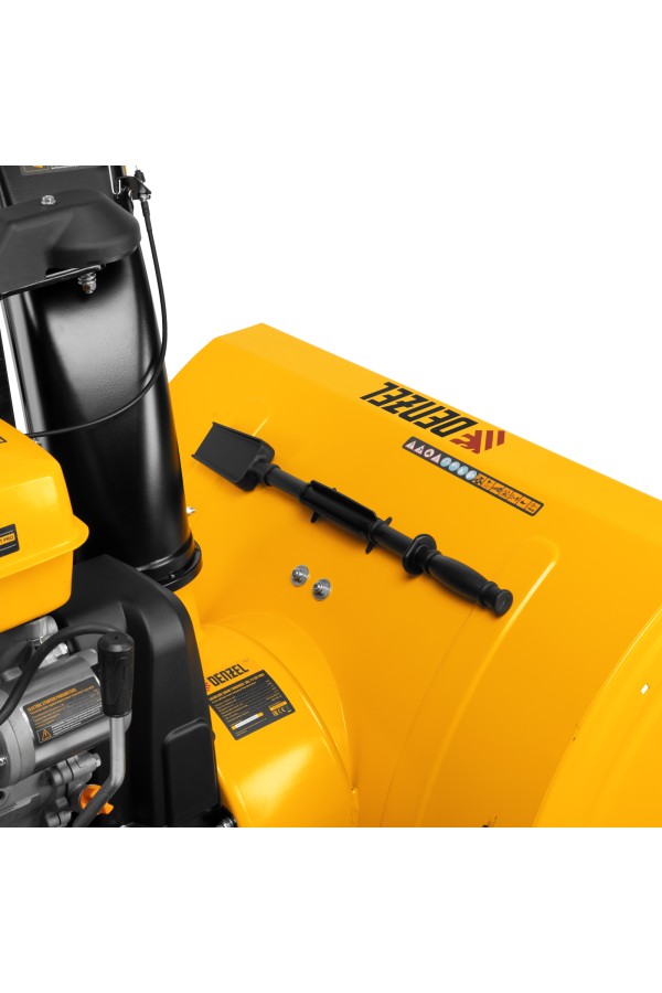 Бензиновая снегоуборочная машина SBL 711DT PRO, 420cc, гусеницы, эл.старт, блок. дифф. Denzel