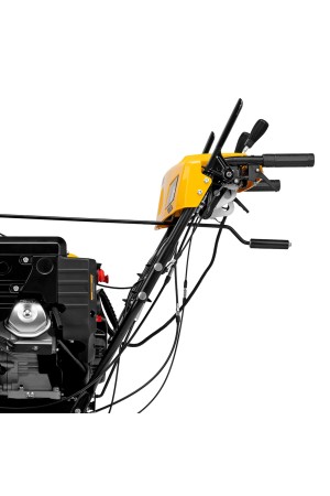 Бензиновая снегоуборочная машина SBL 711DT PRO, 420cc, гусеницы, эл.старт, блок. дифф.// Denzel