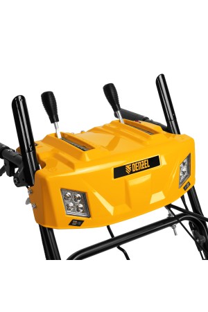 Бензиновая снегоуборочная машина SBL 711DT PRO, 420cc, гусеницы, эл.старт, блок. дифф.// Denzel