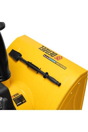 Бензиновая снегоуборочная машина SBM 610DT PRO, 212cc, гусеницы, эл.старт, блок. дифф. Denzel