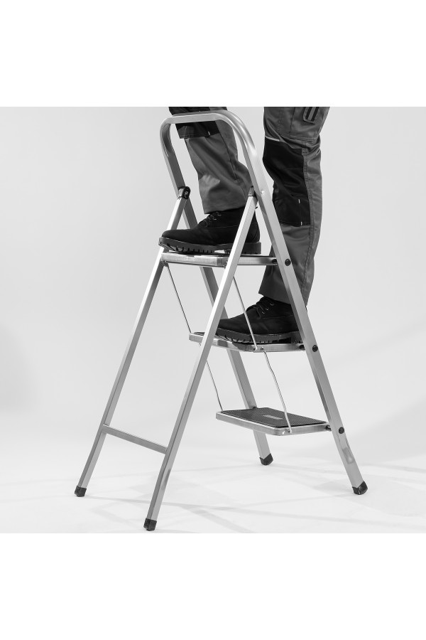 Стремянка 3 ступени, с полимерными ковриками, Сибртех